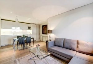 Flat Marylebone Road in City of Westminster