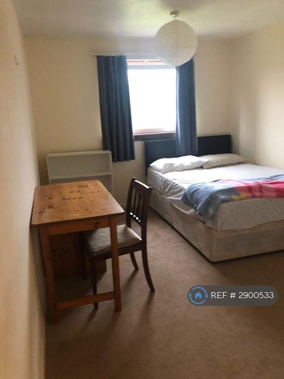 Flat St Mungo Avenue in Glasgow