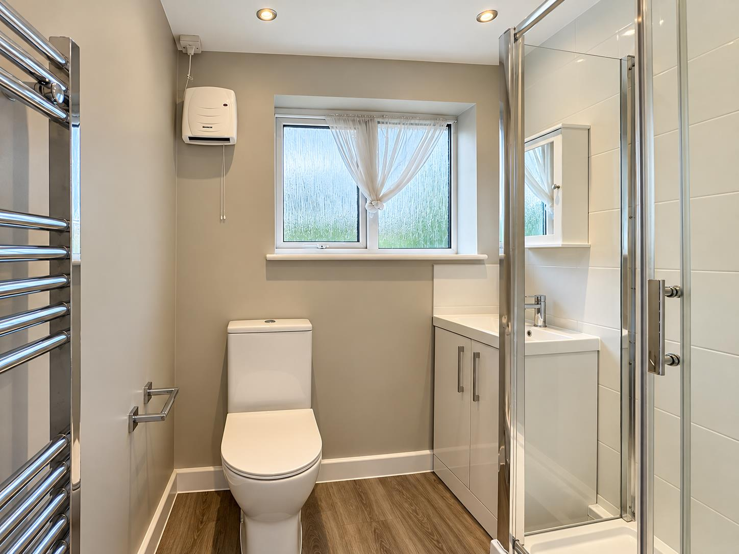 Flat Hereford Close in Epsom and Ewell