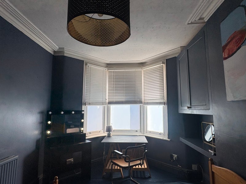 Room Somerset Road in Bristol