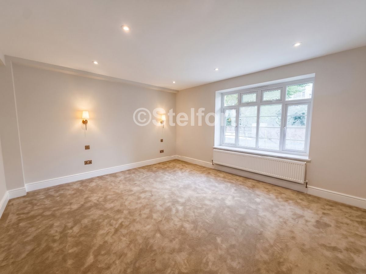Flat Maida Vale in City of Westminster