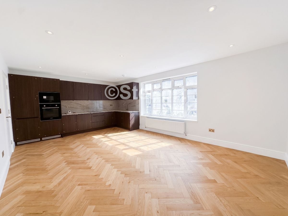 Flat Maida Vale in City of Westminster