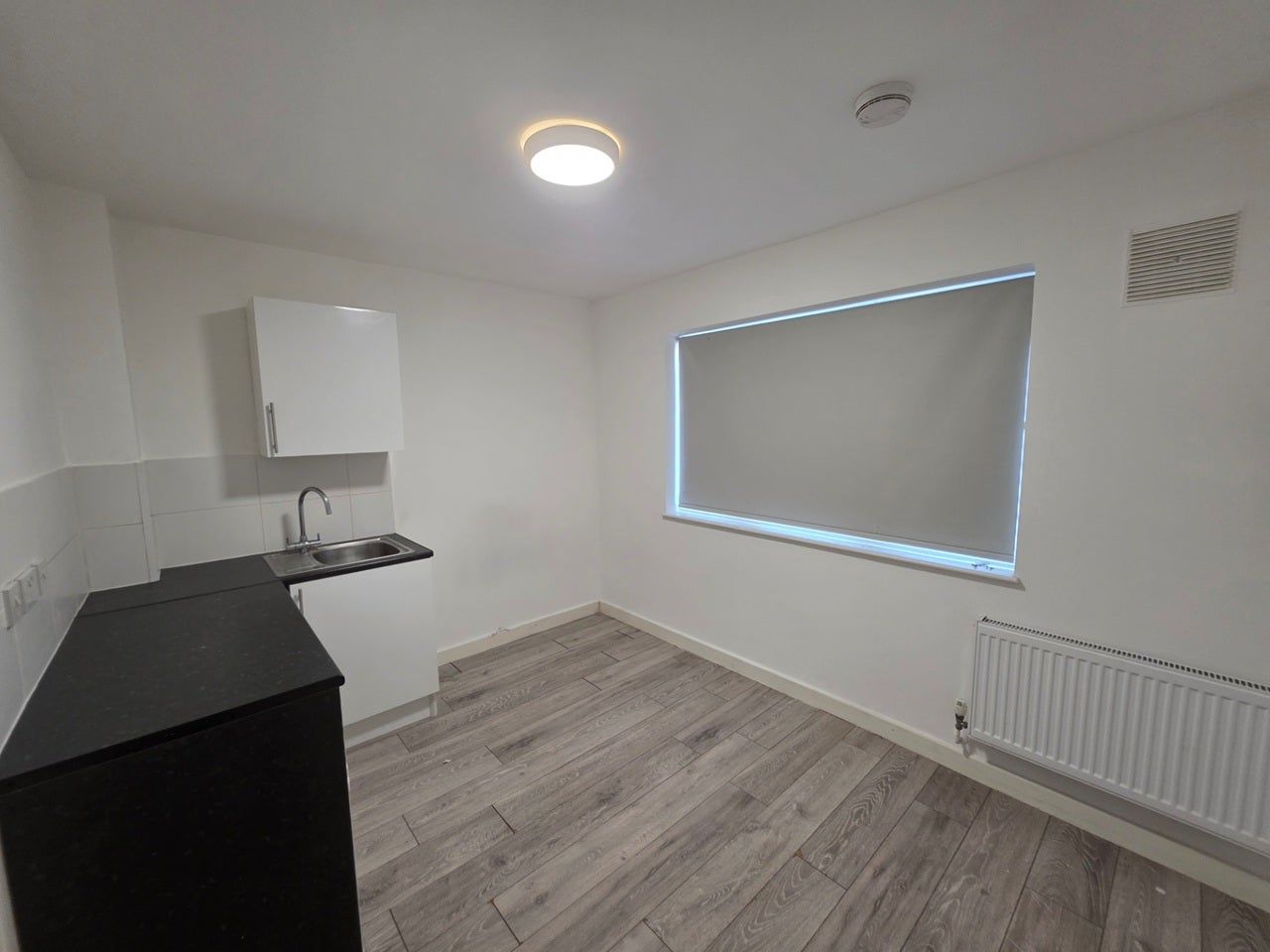 Room Southwell Avenue in Greater London