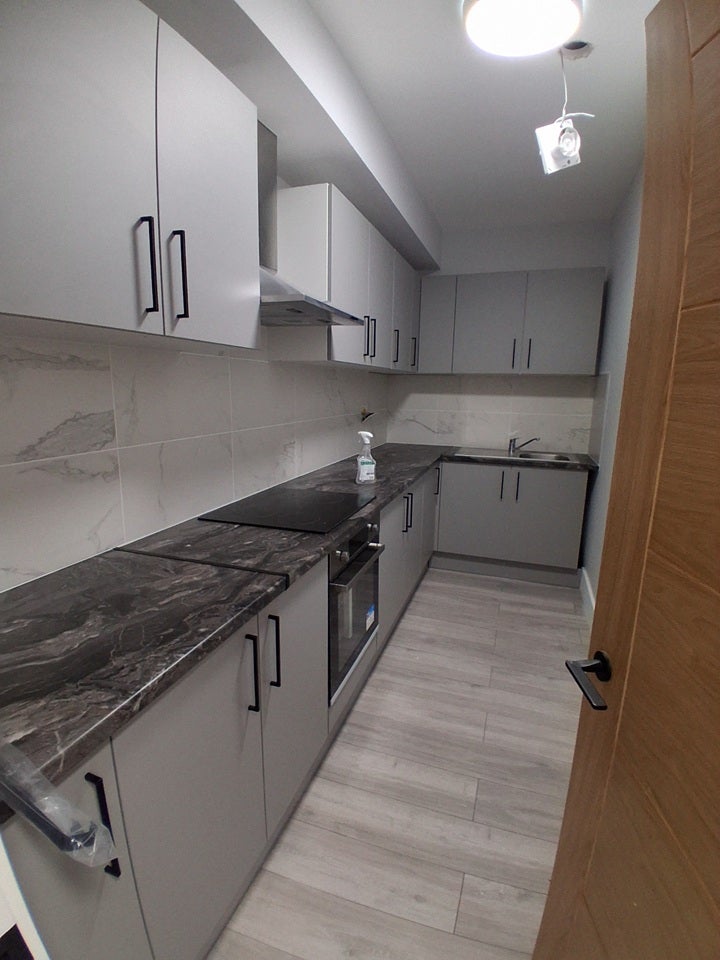 Flat Northolt Road in Greater London