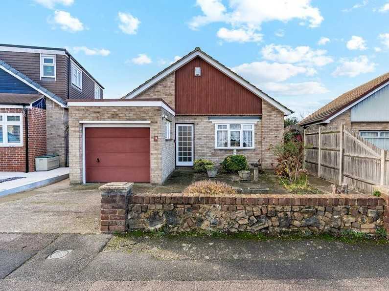 House Beltana Drive in Gravesham