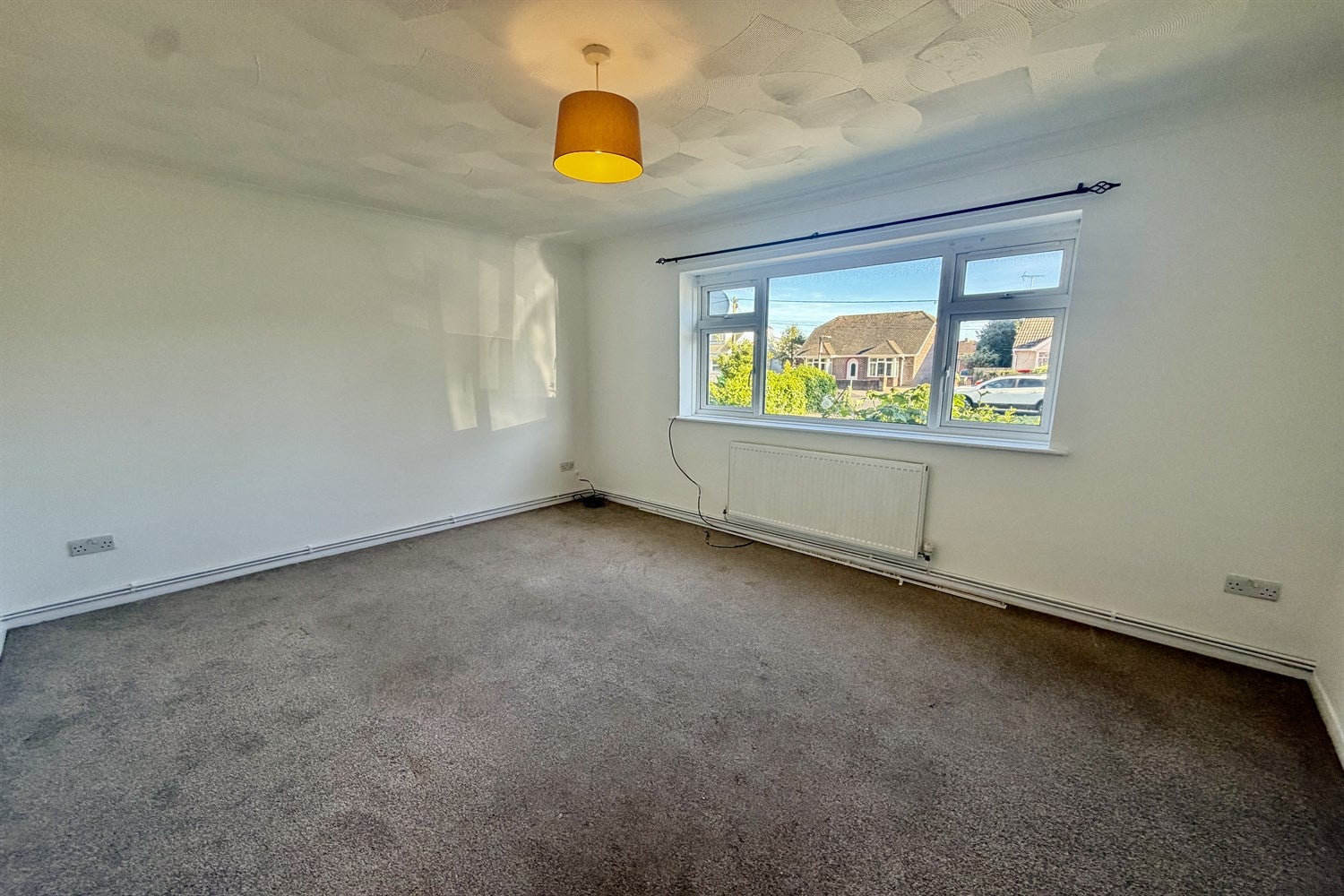 Flat Worthing Road in Arun