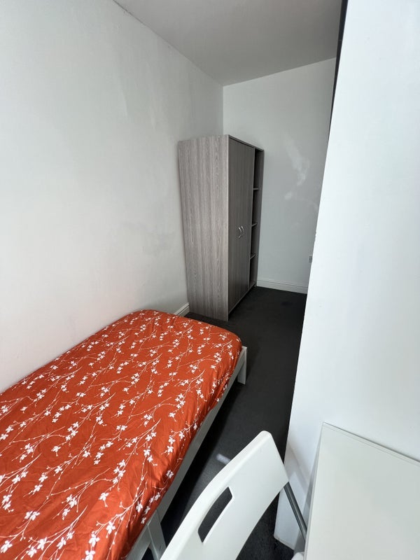 Room Rainton Street in Sunderland