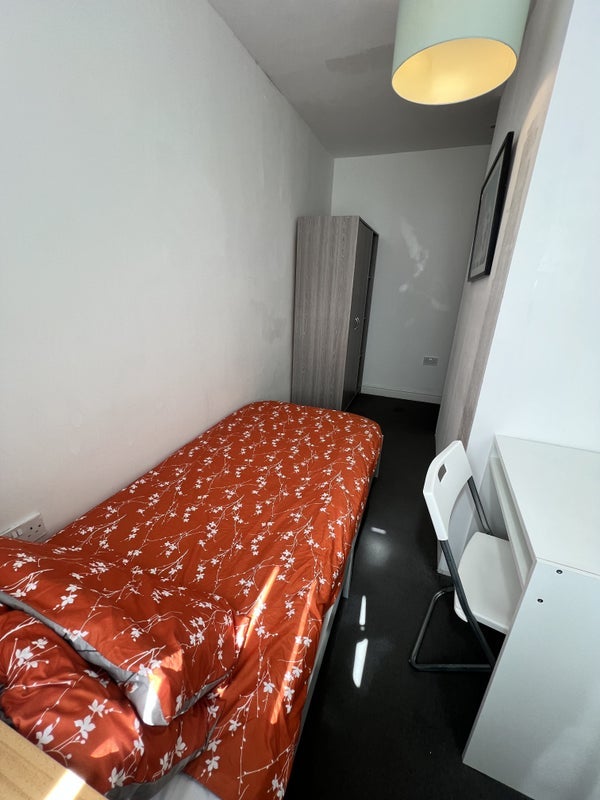 Room Rainton Street in Sunderland