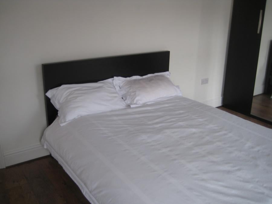 Room Pybus Street in Derby