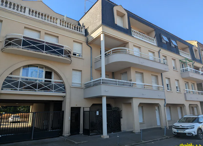 Appartement Boulevard d'Aulnay à Villemomble