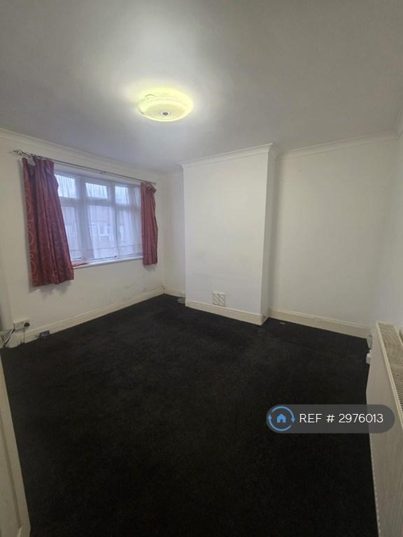 Flat Everton Drive in Greater London