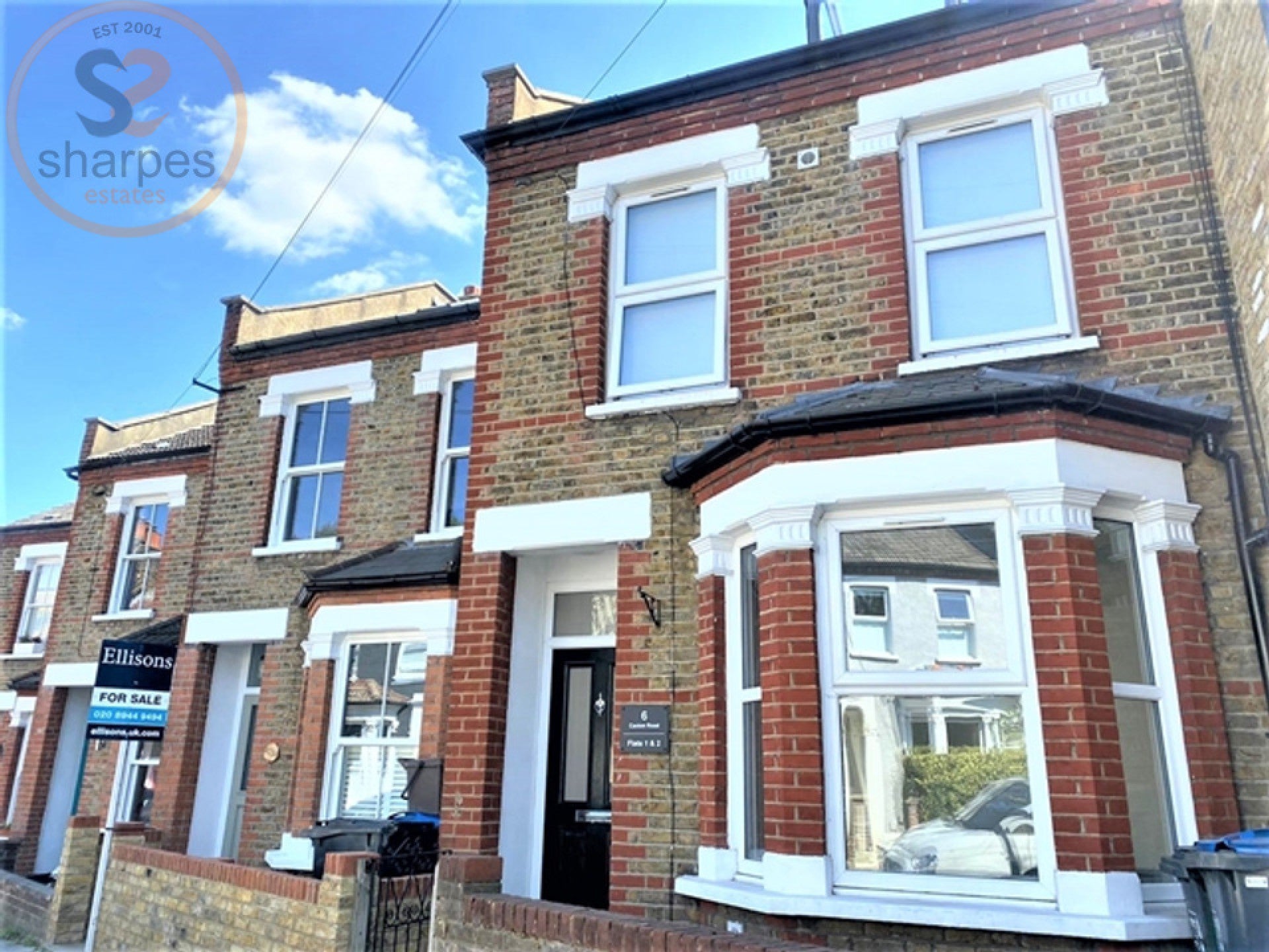 Flat Caxton Road in Greater London