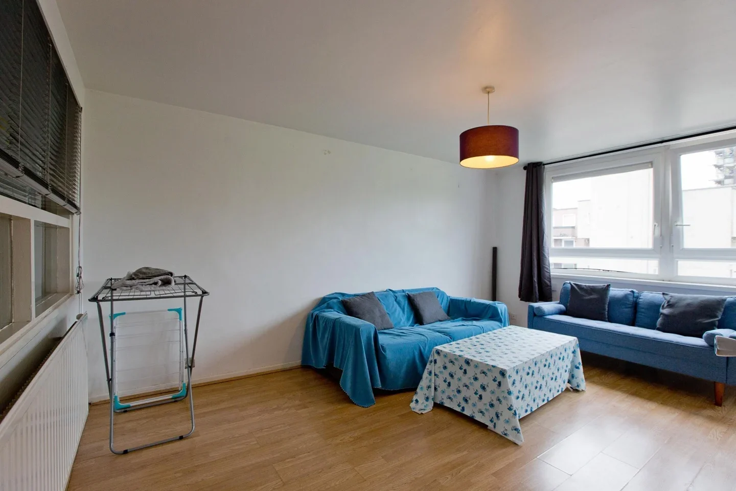 Flat Hanbury Street in Greater London