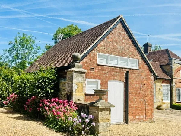 Flat Morland Drive in Tunbridge Wells