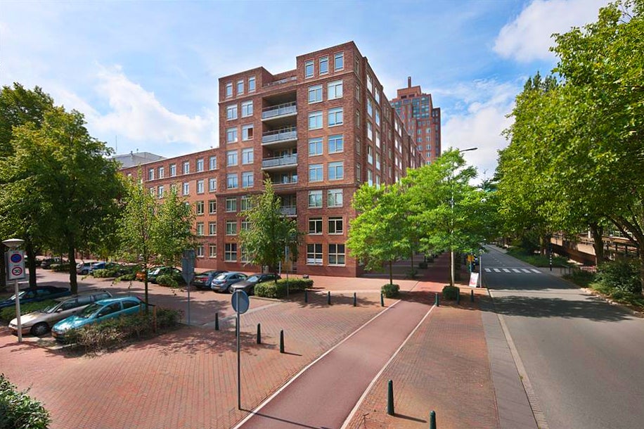 Flat Louise Henriëttestraat 17 in Den Haag