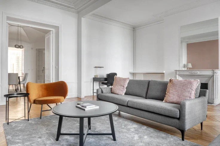 Maison Rue La Boétie à Paris