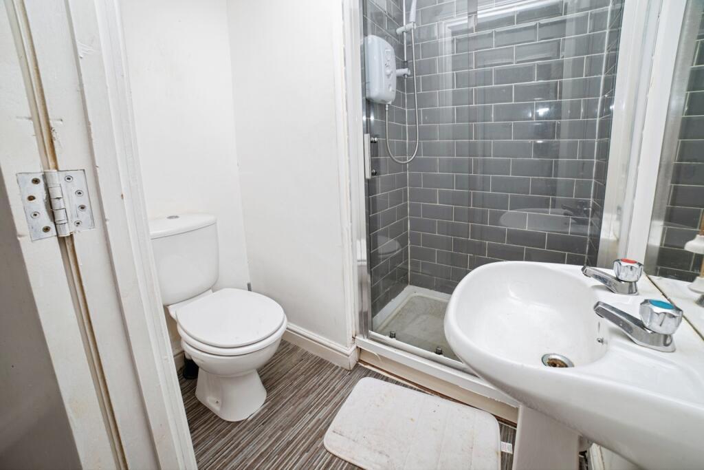 Room Chesterfield Road in Amber Valley