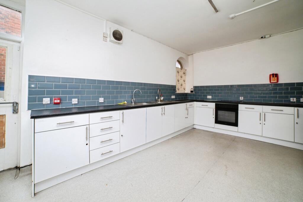 Room Chesterfield Road in Amber Valley