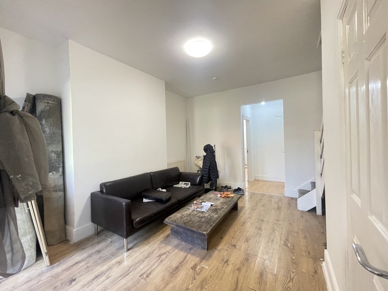Room Liverpool Road in Salford