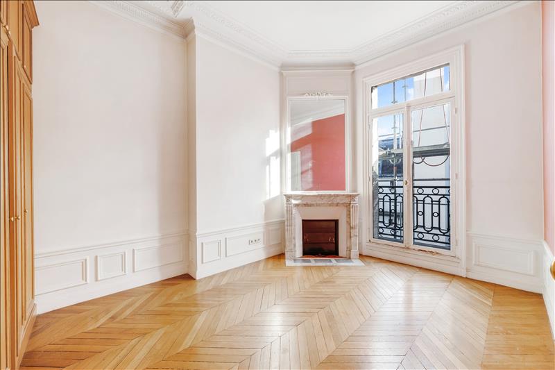 Appartement Rue Jean-Goujon à Paris