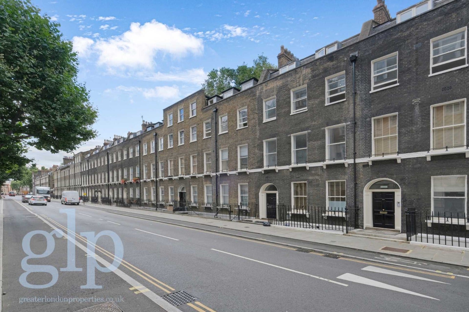 Flat Gower Street in Greater London