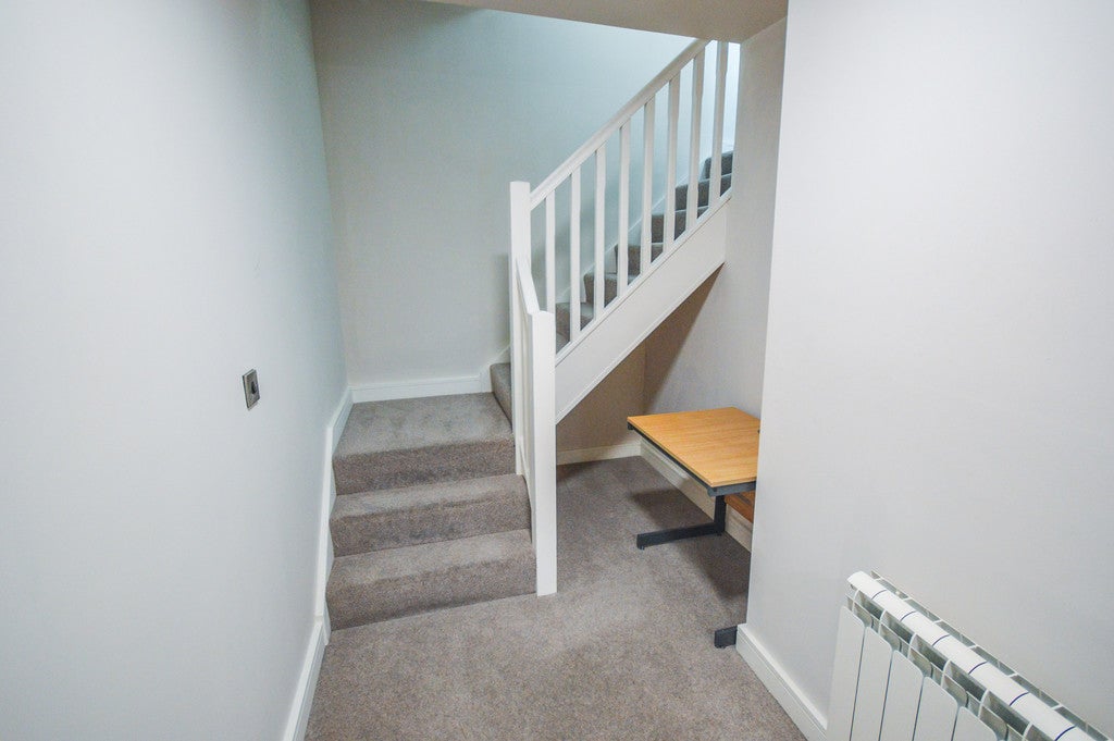 Flat The Downs in Trafford