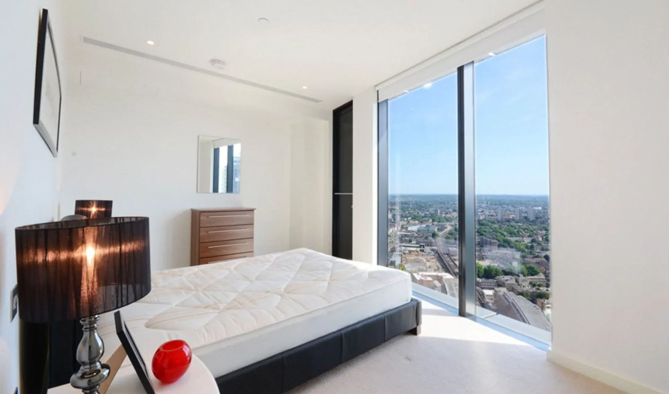 Flat Wollaston Close in Greater London