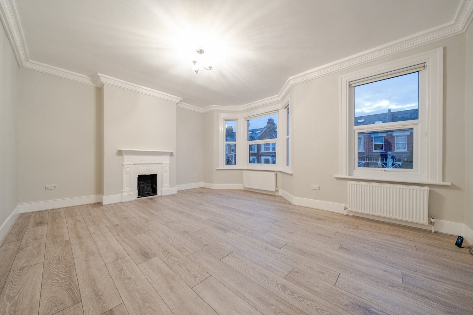 Flat Little Heath in Greater London