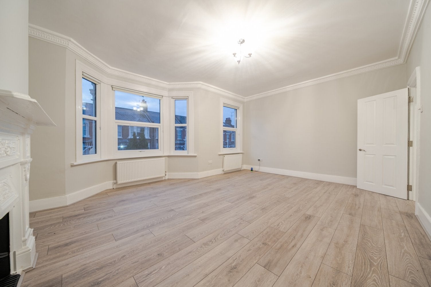 Flat Little Heath in Greater London