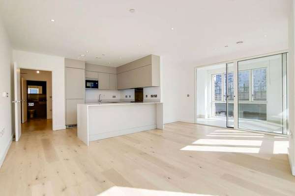 Flat Arniston Way in Greater London