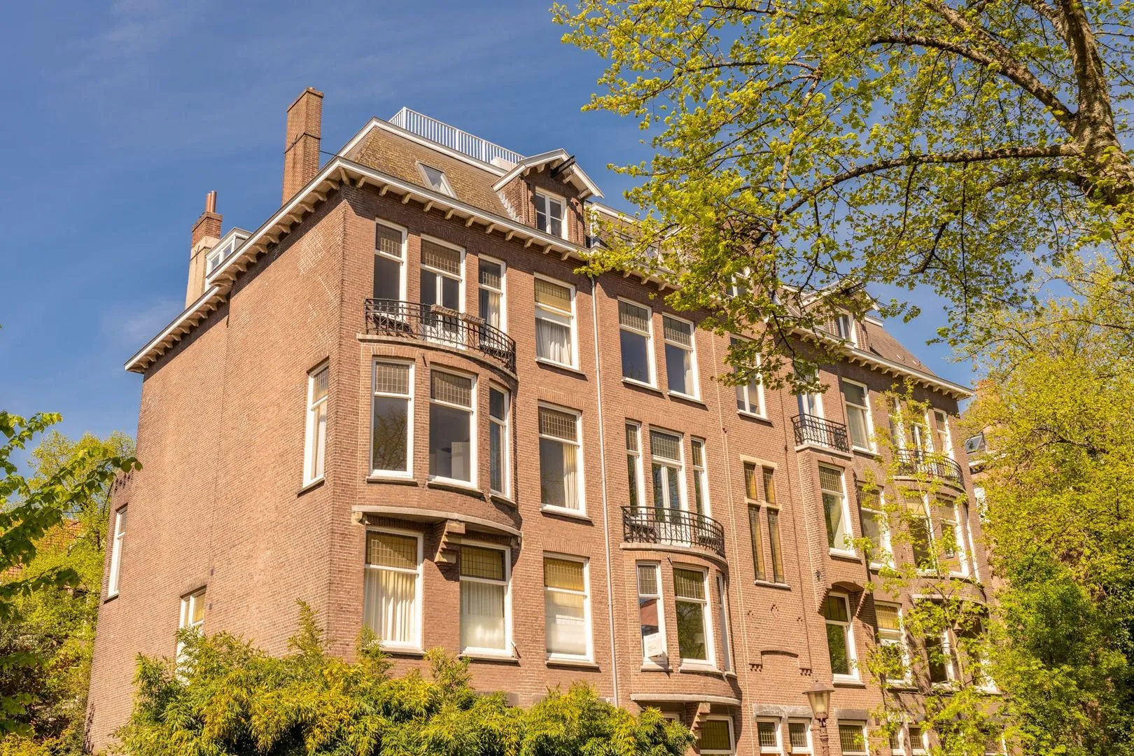 Waldeck Pyrmontlaan 1075 BV in Amsterdam