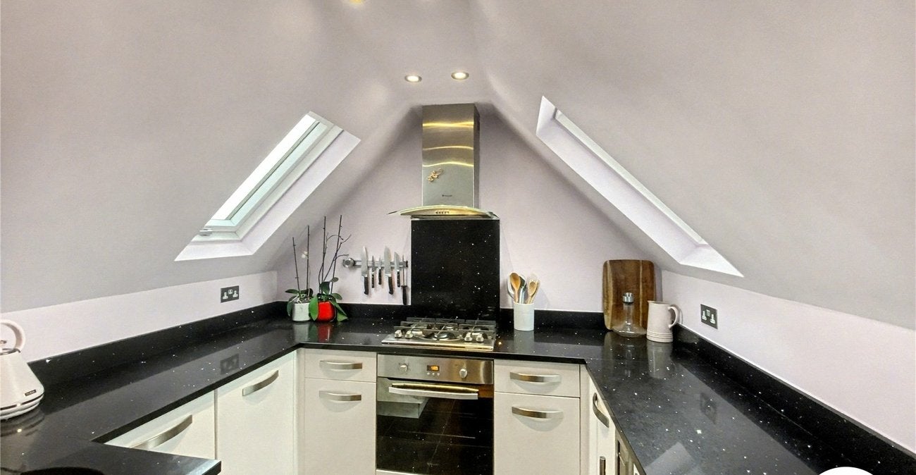 Flat Huntingdon Close in Greater London