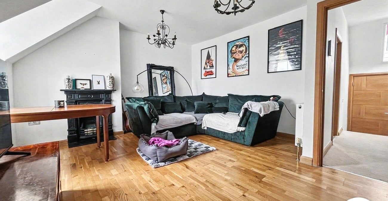 Flat Huntingdon Close in Greater London