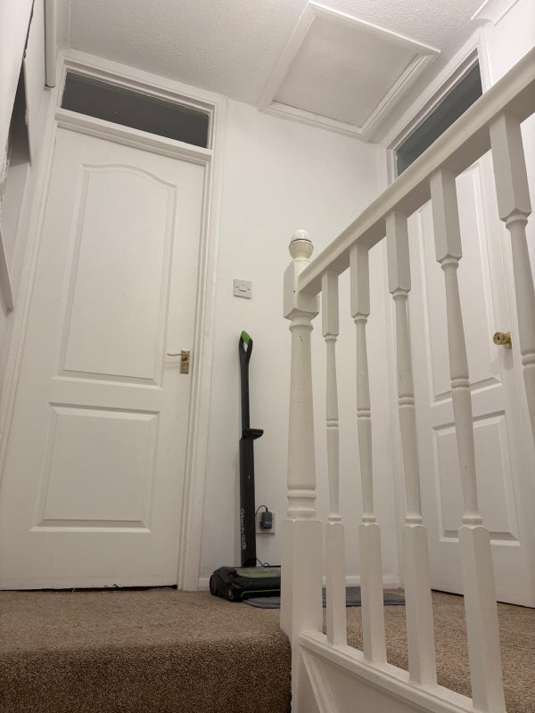 Room Glencairne Close in Greater London
