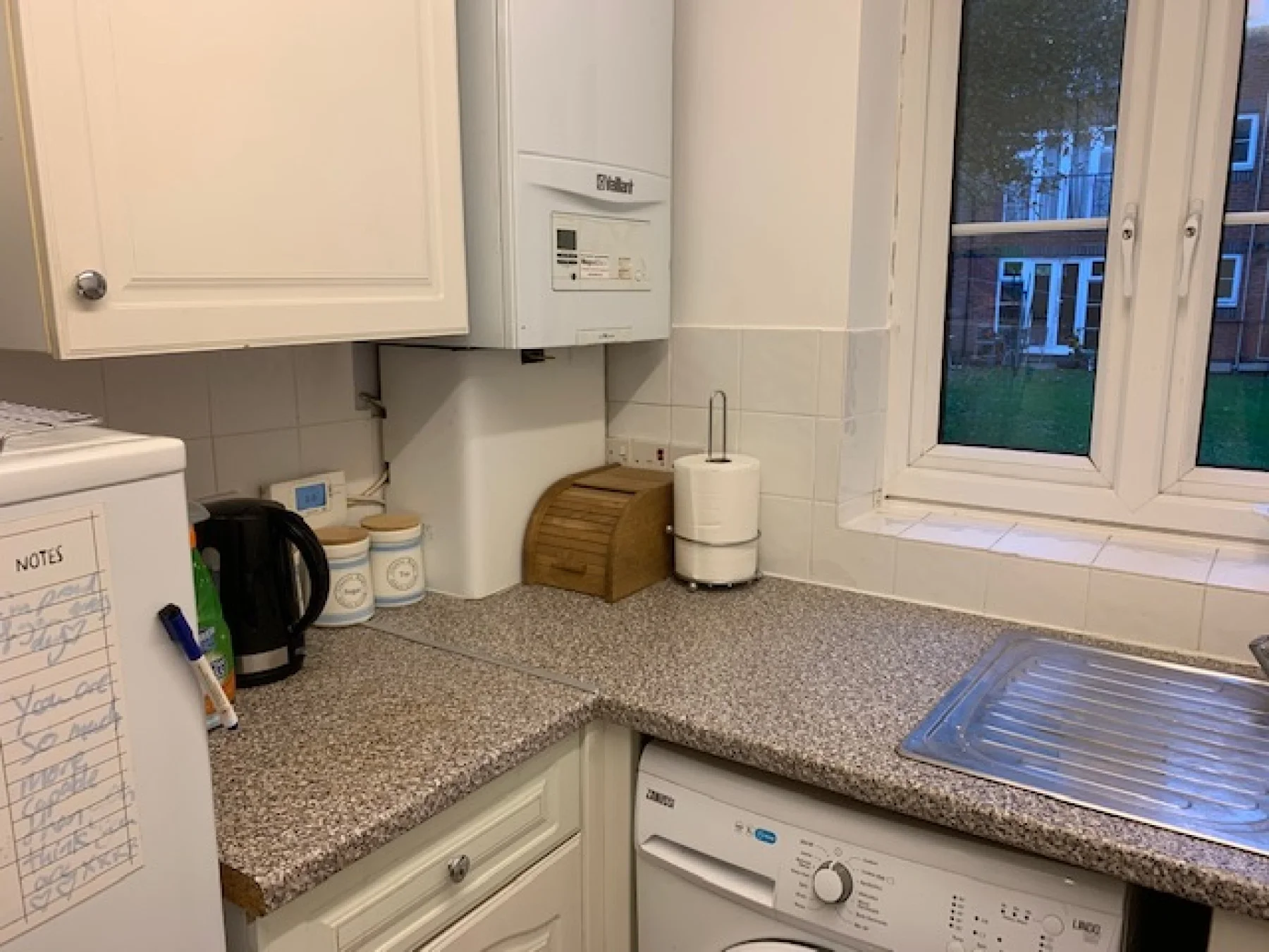 Flat Wildern Lane in Hedge End