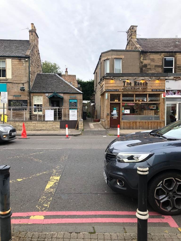 Flat St John's Road in City of Edinburgh