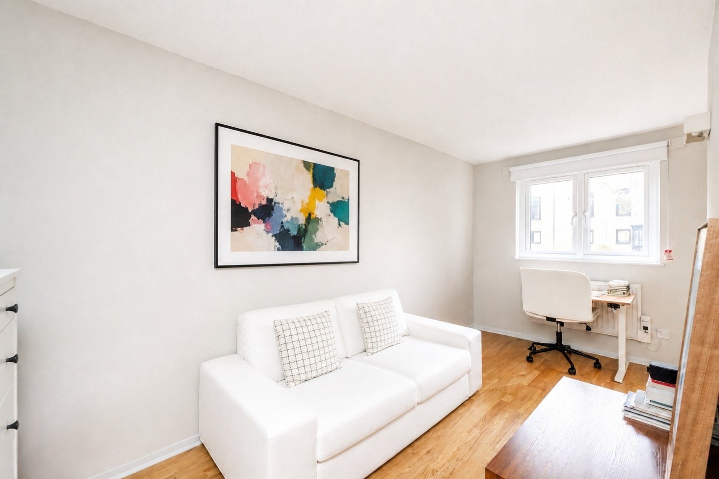 Flat St Ervans Road in Greater London