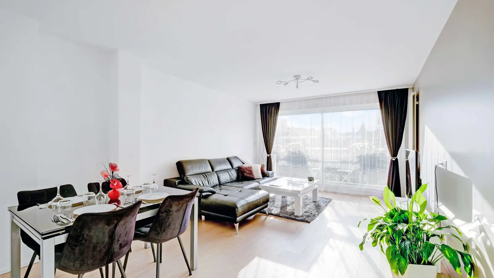 Flat Rue du Général Leclerc in Charenton-le-Pont