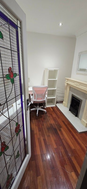 Room Allerford Road in Greater London