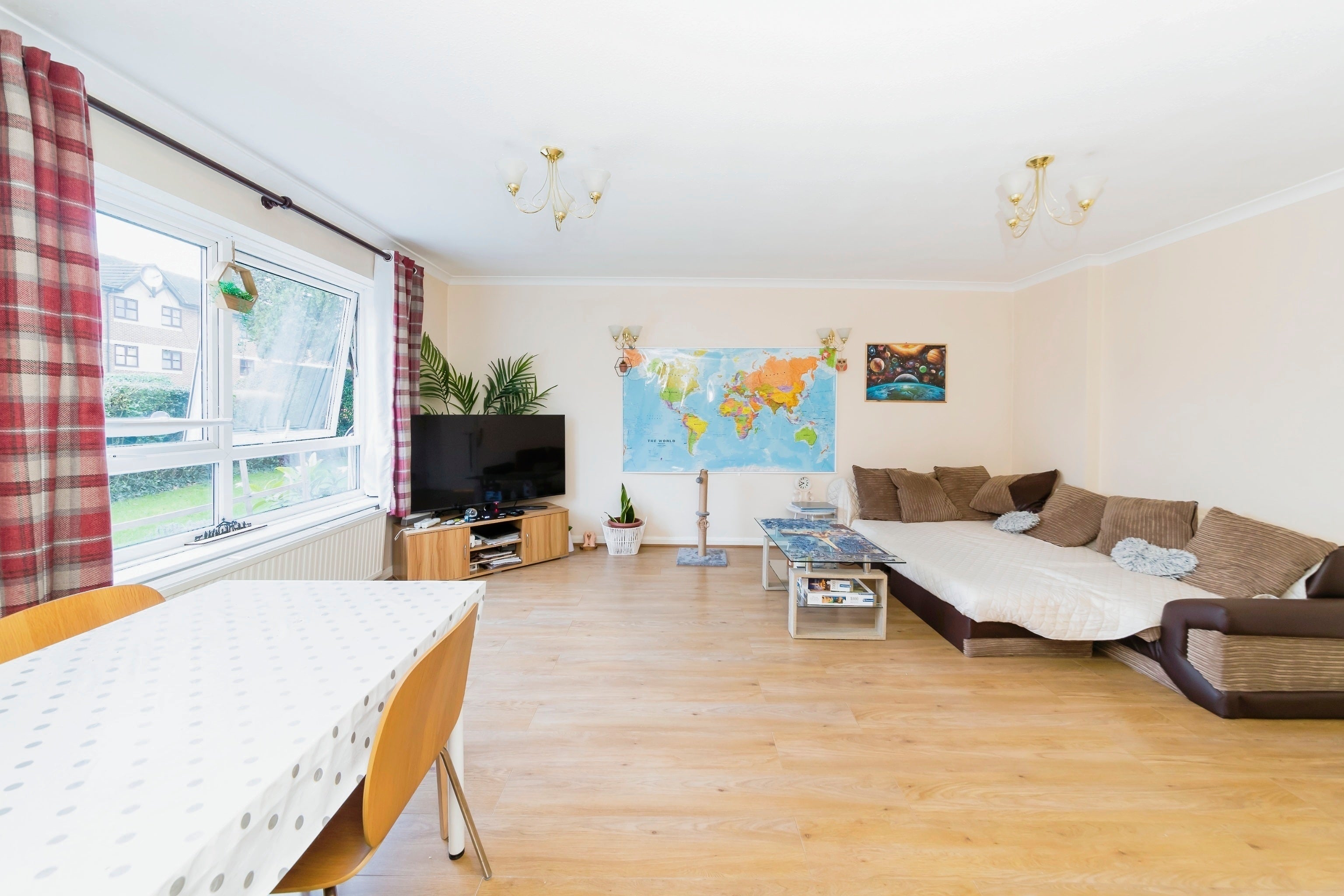 Flat Elizabeth Court in Reigate and Banstead