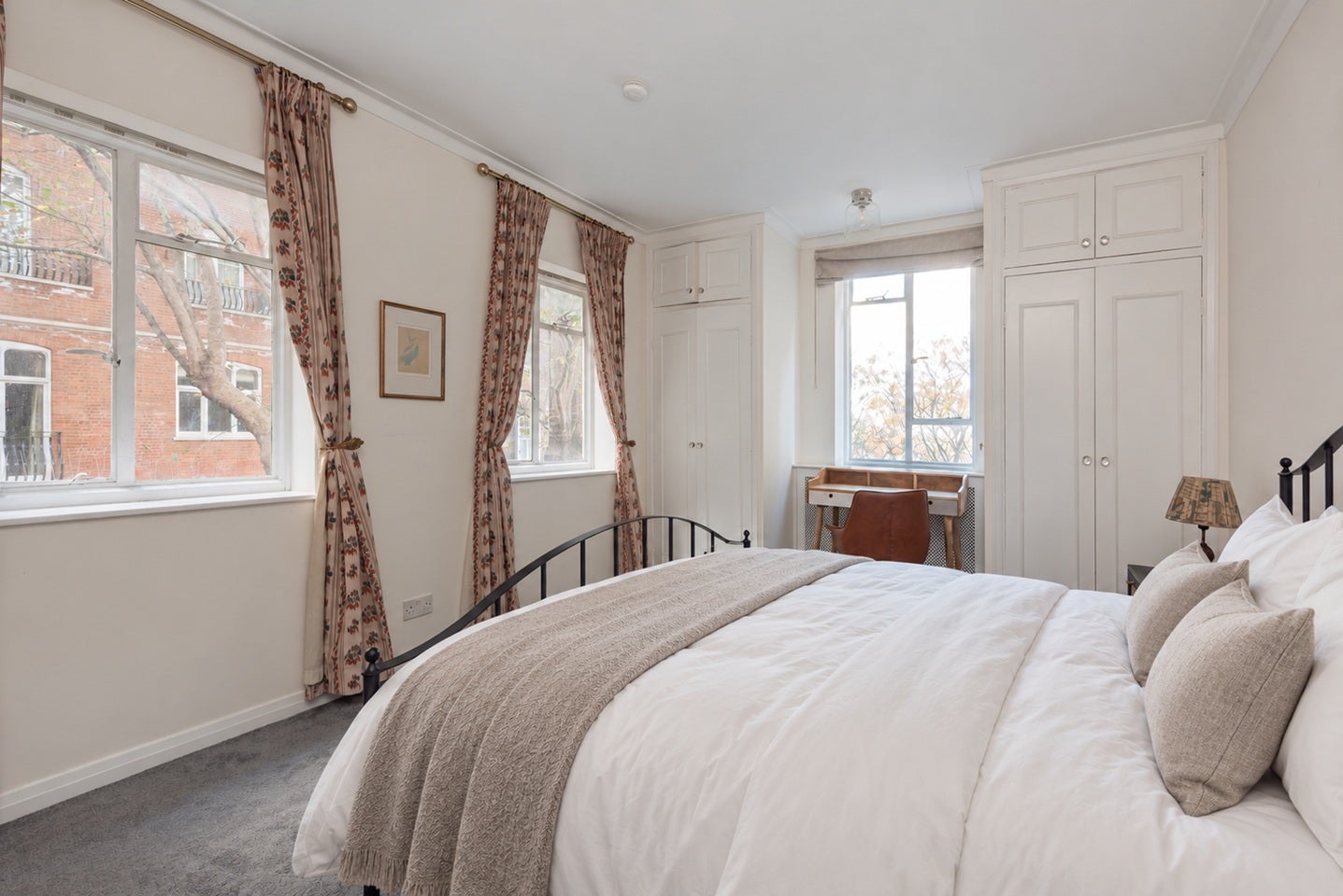 Flat Bayswater Road in City of Westminster
