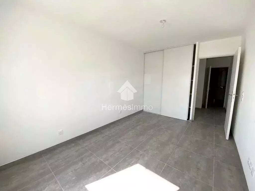 Appartement Avenue des Poilus à Marseille