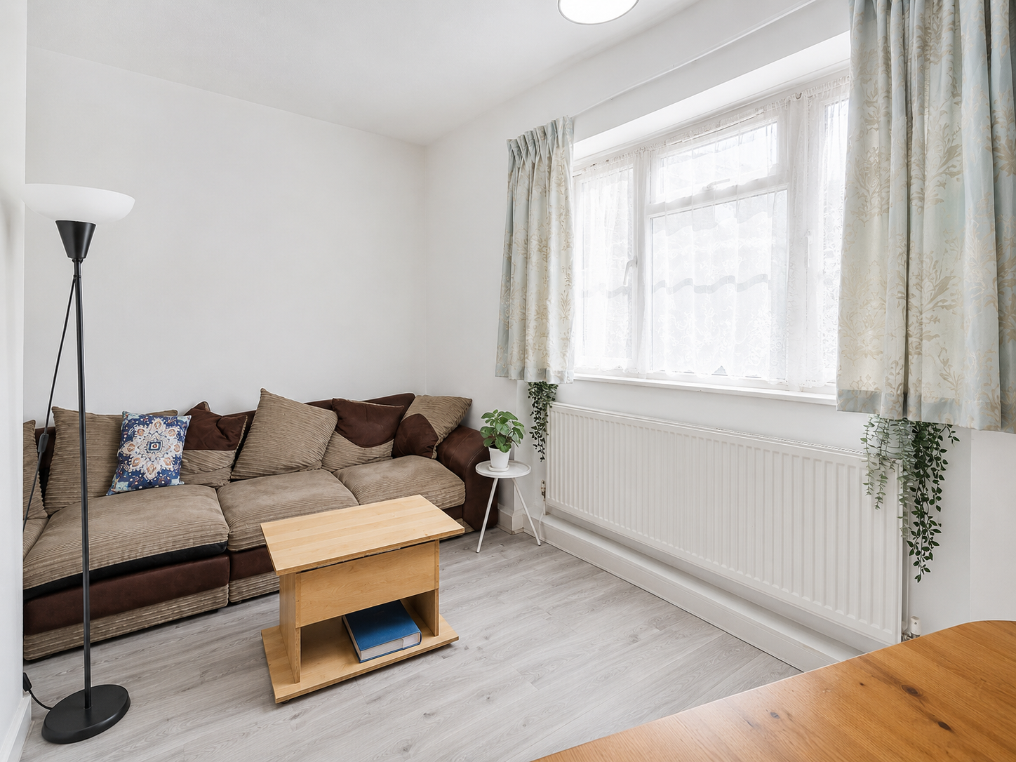 Flat Redcar Street in Greater London