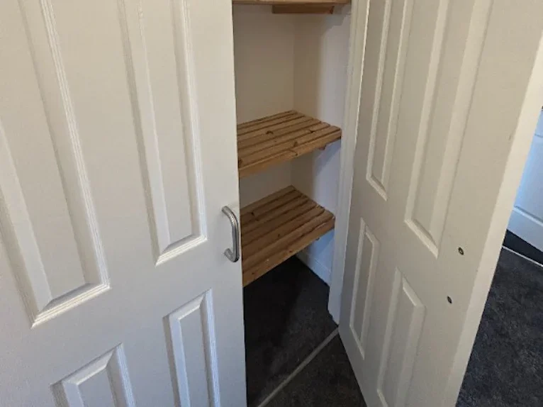 Flat Myers Court in Uddingston