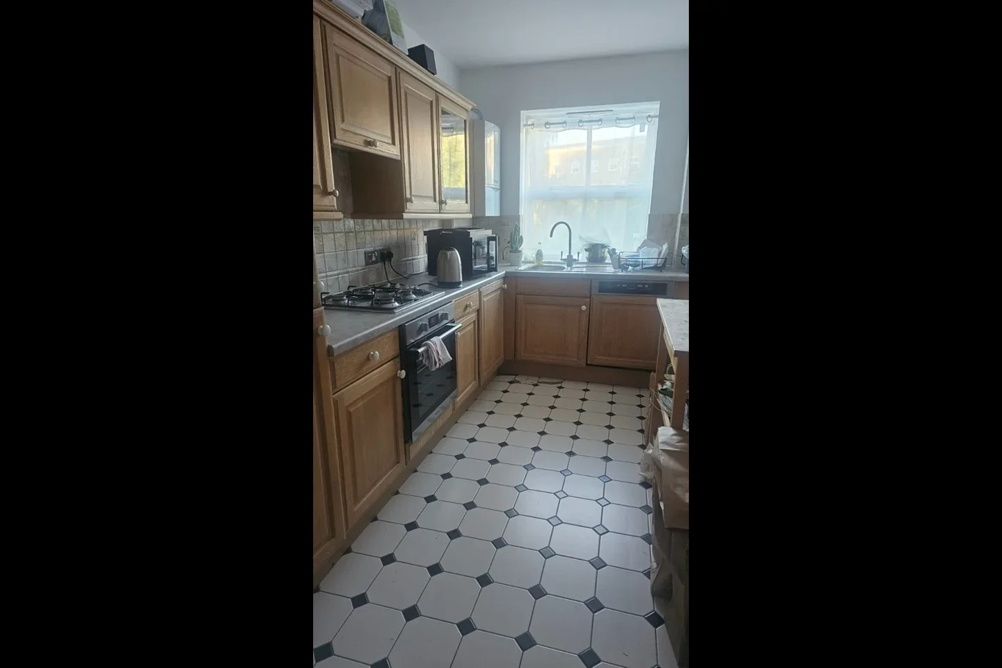 Flat Leathermarket Court in Greater London