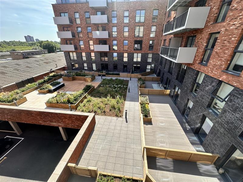 Flat Ordsall Lane in Salford