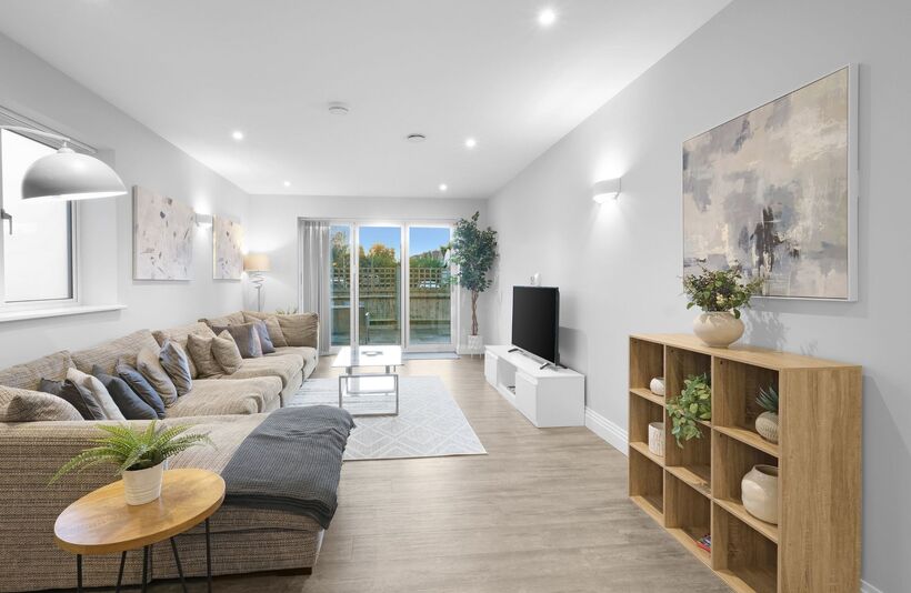 Flat Wood Lane in Greater London