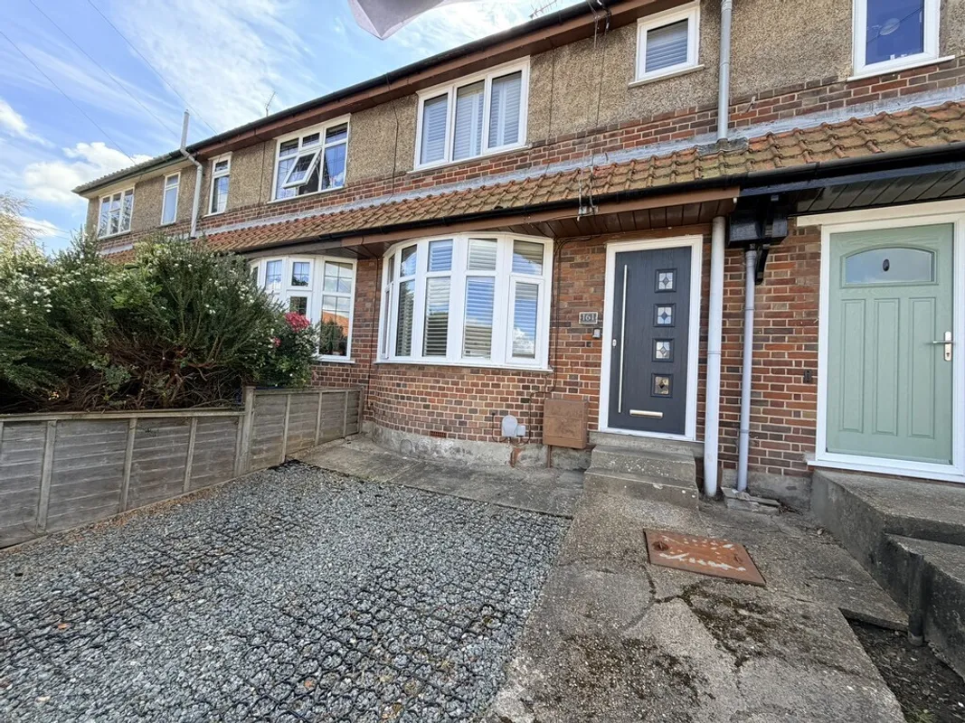 House Newlands Close in East Suffolk