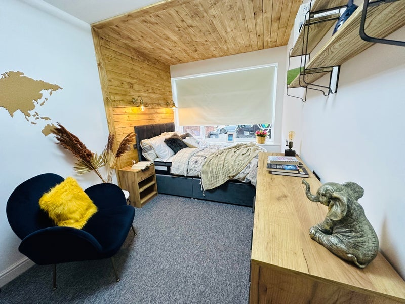 Room James Road in Bristol