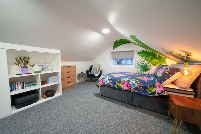 Room James Road in Bristol